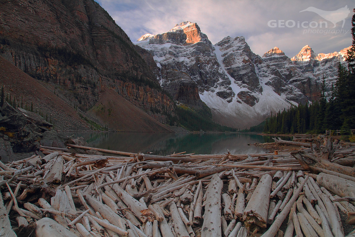 Mooren lake, Ten peak valley, Alberta
